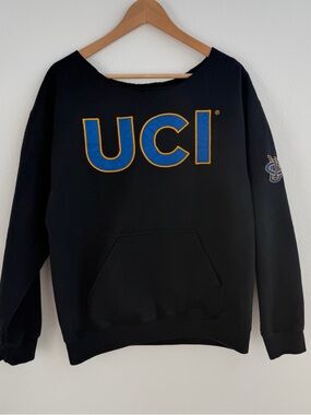 UCI Off the Shoulder hoodie